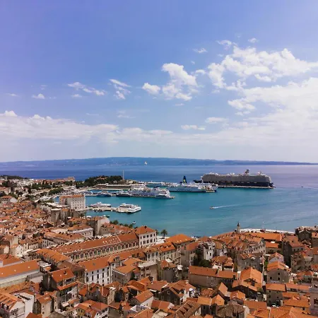 Alojamento de Acomodação e Pequeno-almoço Heritage Olympic Dream 3*