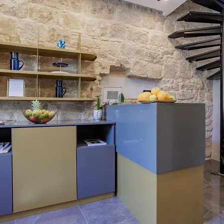 Alojamento de Acomodação e Pequeno-almoço Heritage Olympic Dream Split